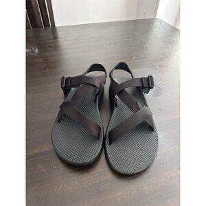 Chaco Men’s US 12 Black Hiking Water Sandals Outdoor Sport Comfort